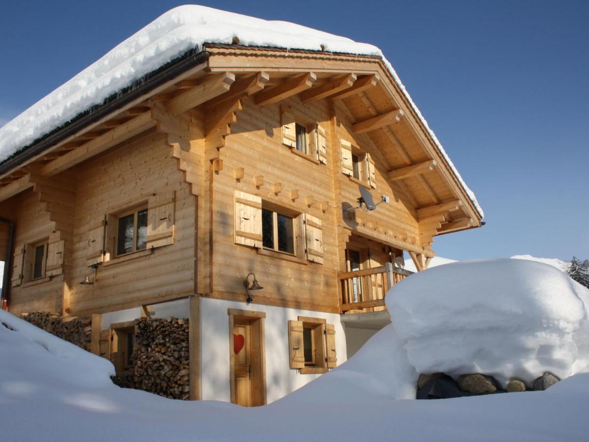 Villa Luxurious Chalet In Le Chinaillon With Sauna Le Grand-Bornand Zimmer foto